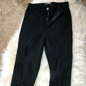 Black distressed Jeans